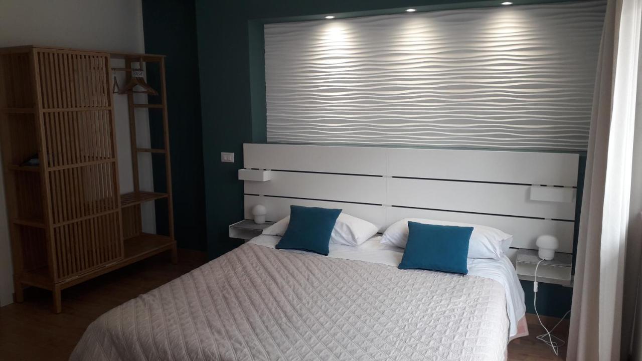 Couette-café I Faraglioni Comfort 2*