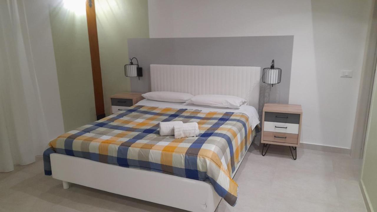 Couette-café I Faraglioni Comfort 2*